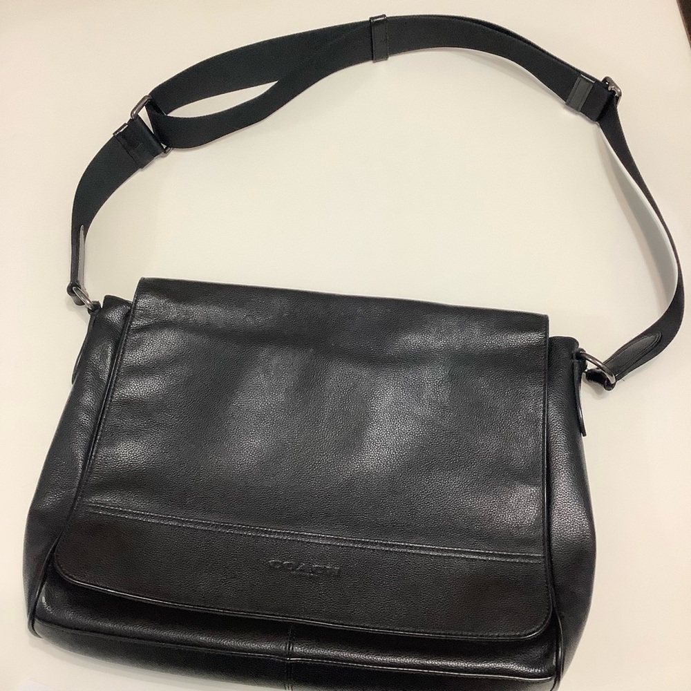 Coach Messenger Leather Bag